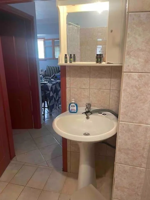 Alice Apartment Agia Efimia 0*,