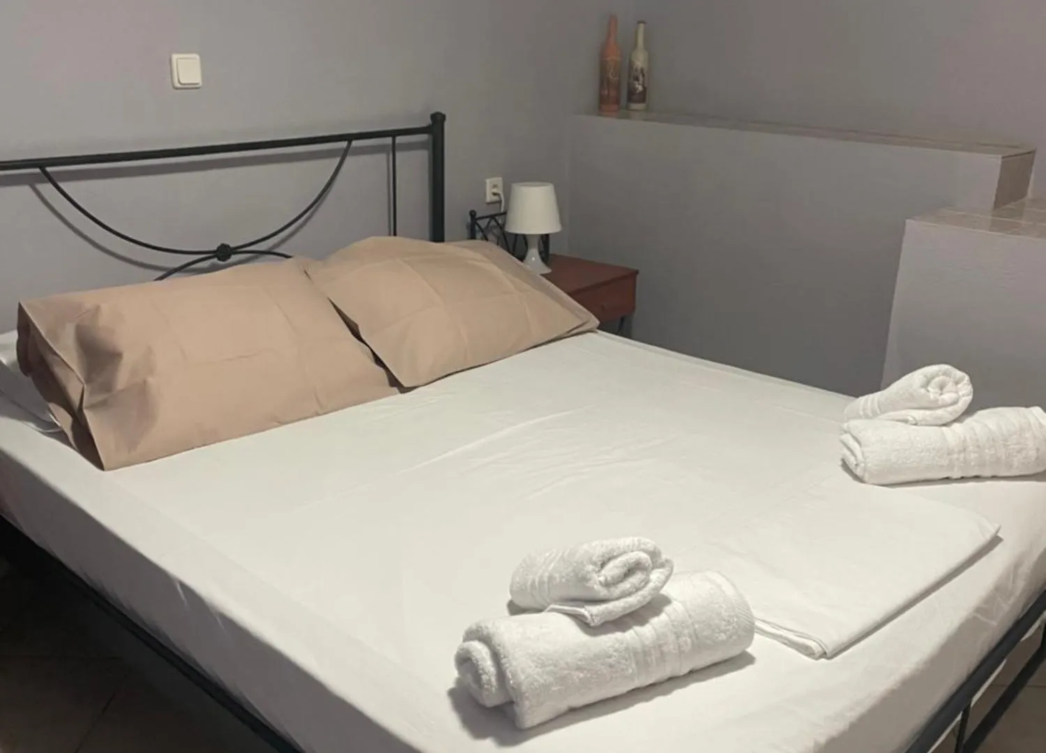Alice Apartment Agia Efimia 0*,